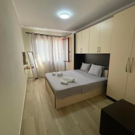 Shores Apartmán Shëngjin
