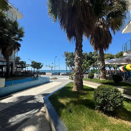Daire Shores Shëngjin