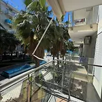 Shores Апартаменты