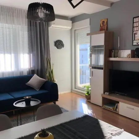 아파트 Shores Shëngjin