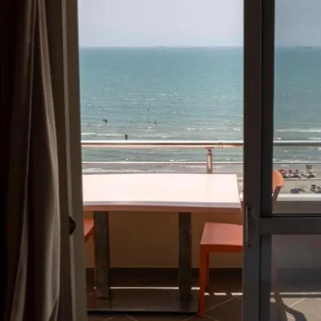 Shores Apartament Shëngjin