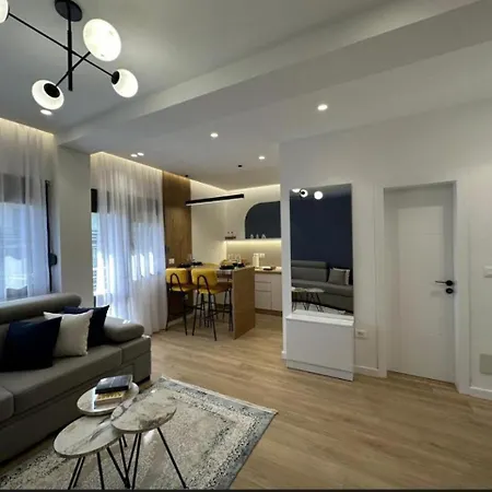 Shores Apartment