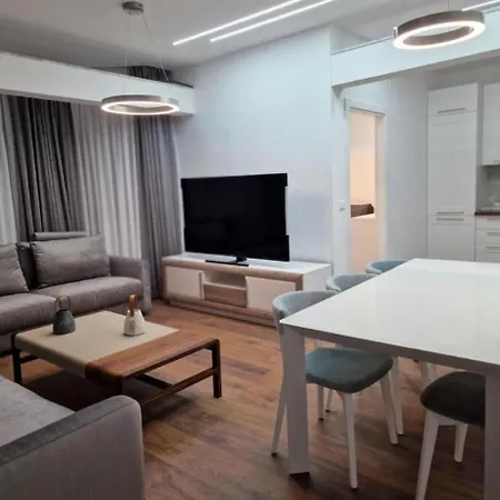 Shores Apartament Shëngjin