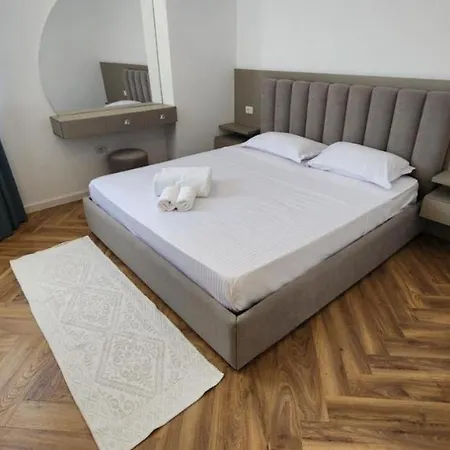 Shores Apartament Shëngjin