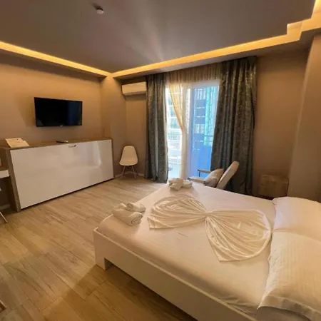 Shores Appartamento Shëngjin